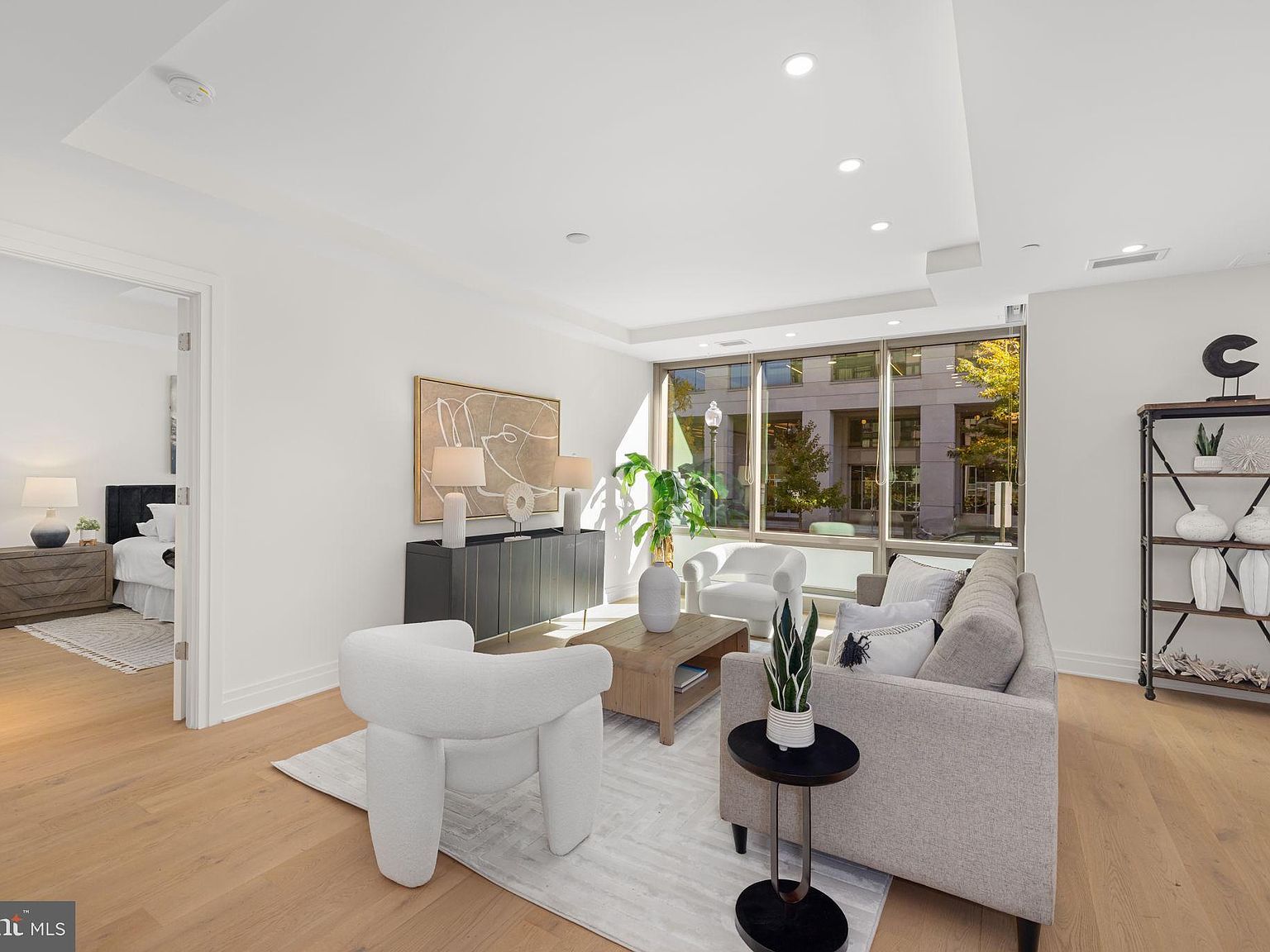 2501 M St NW Unit T04 Washington, DC 20037 - Thumbnail 4