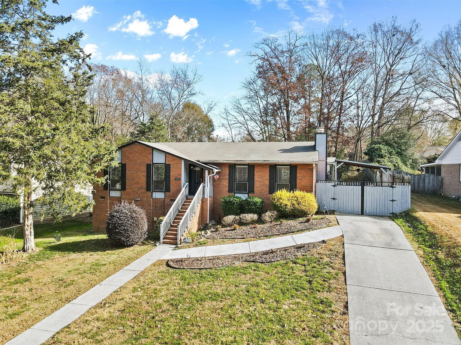 6221 Thermal Rd Charlotte, NC 28211 - Thumbnail 4
