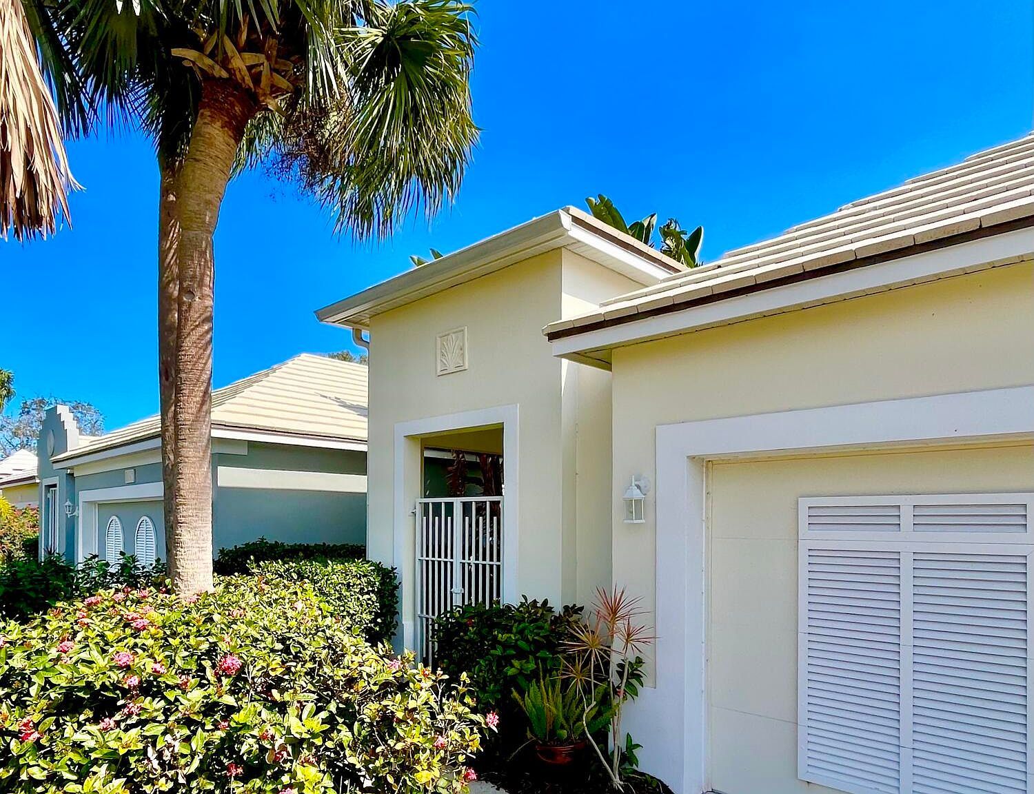 1135 Saint Georges Ln Vero Beach, FL 32967 - Thumbnail 4