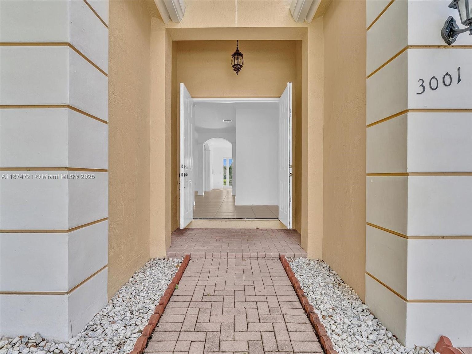 3001 SW 142nd Ave Hollywood, FL 33027 - Thumbnail 4