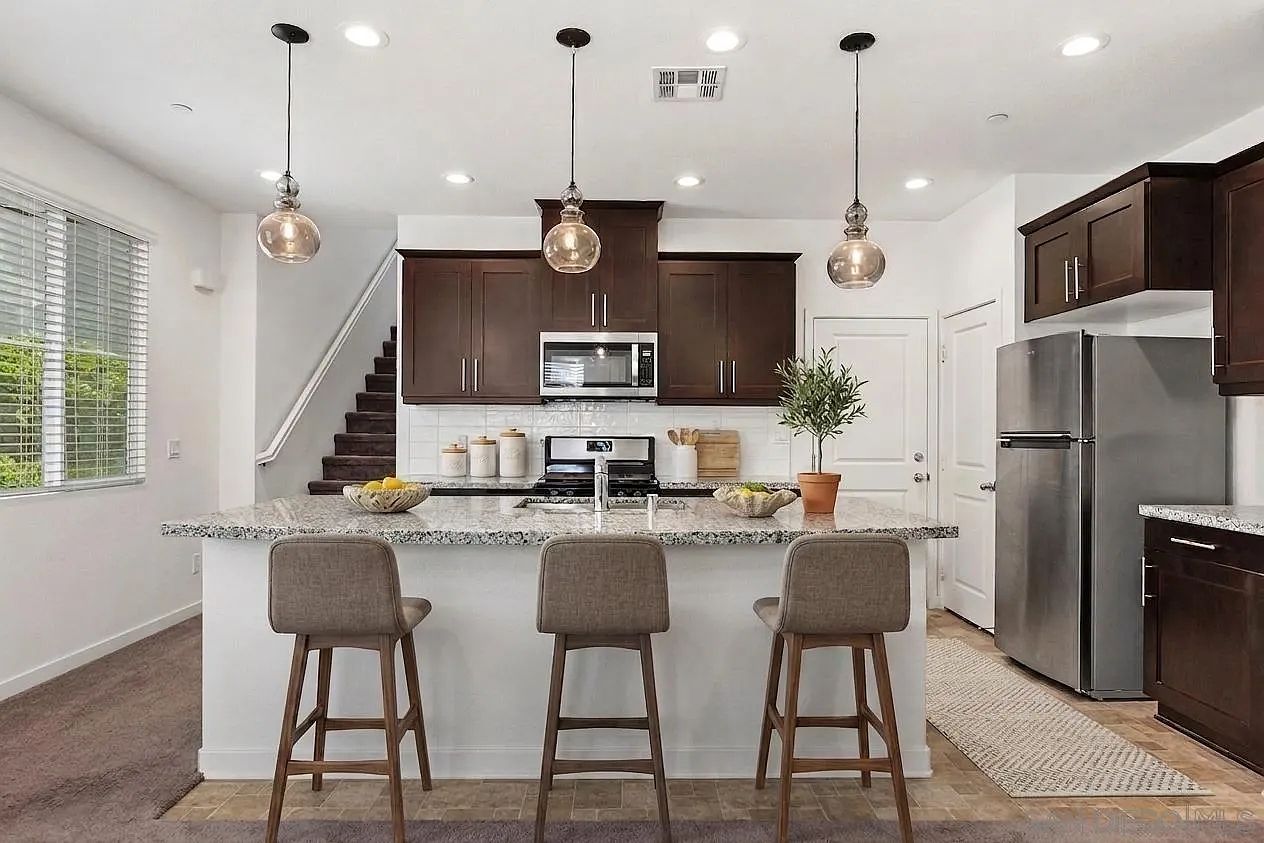 4134 Vela Way Oceanside, CA 92057 - Thumbnail 4