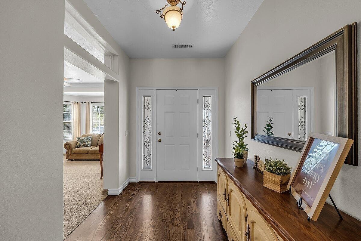 841 E 1010th St S Saint George, UT 84790 - Thumbnail 4