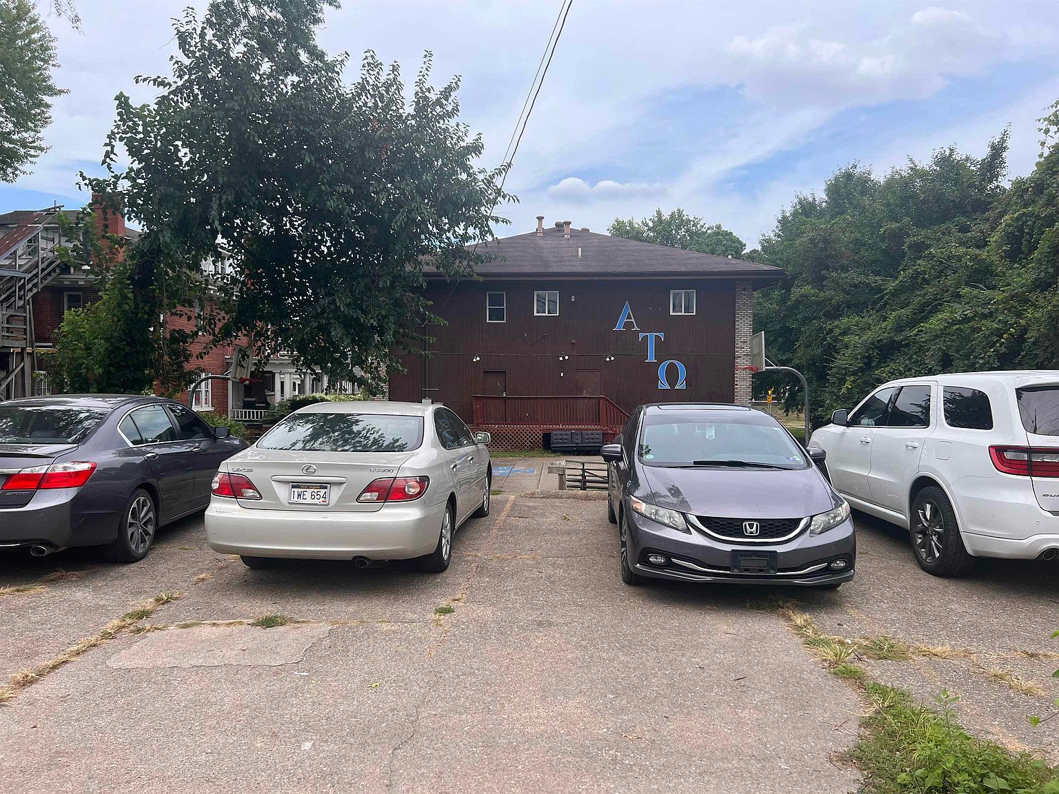 1429 5th Ave Huntington, WV 25701 - Thumbnail 4