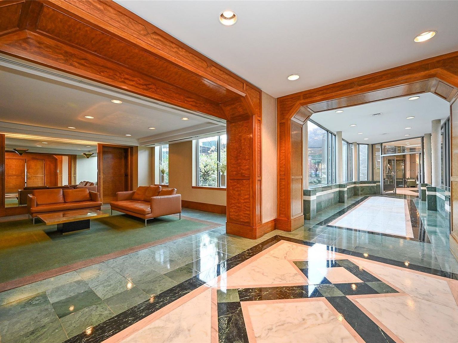 112-01 Queens Blvd #8F Forest Hills, NY 11375 - Thumbnail 4