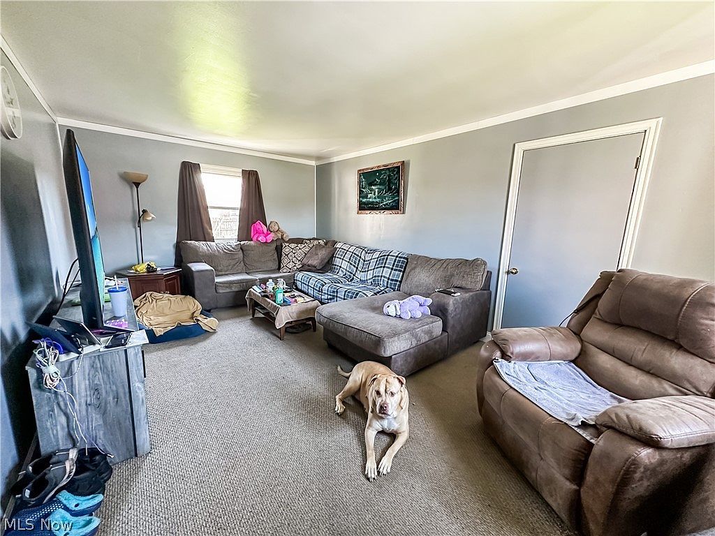 318 Homewood Ave Weirton, WV 26062 - Thumbnail 4