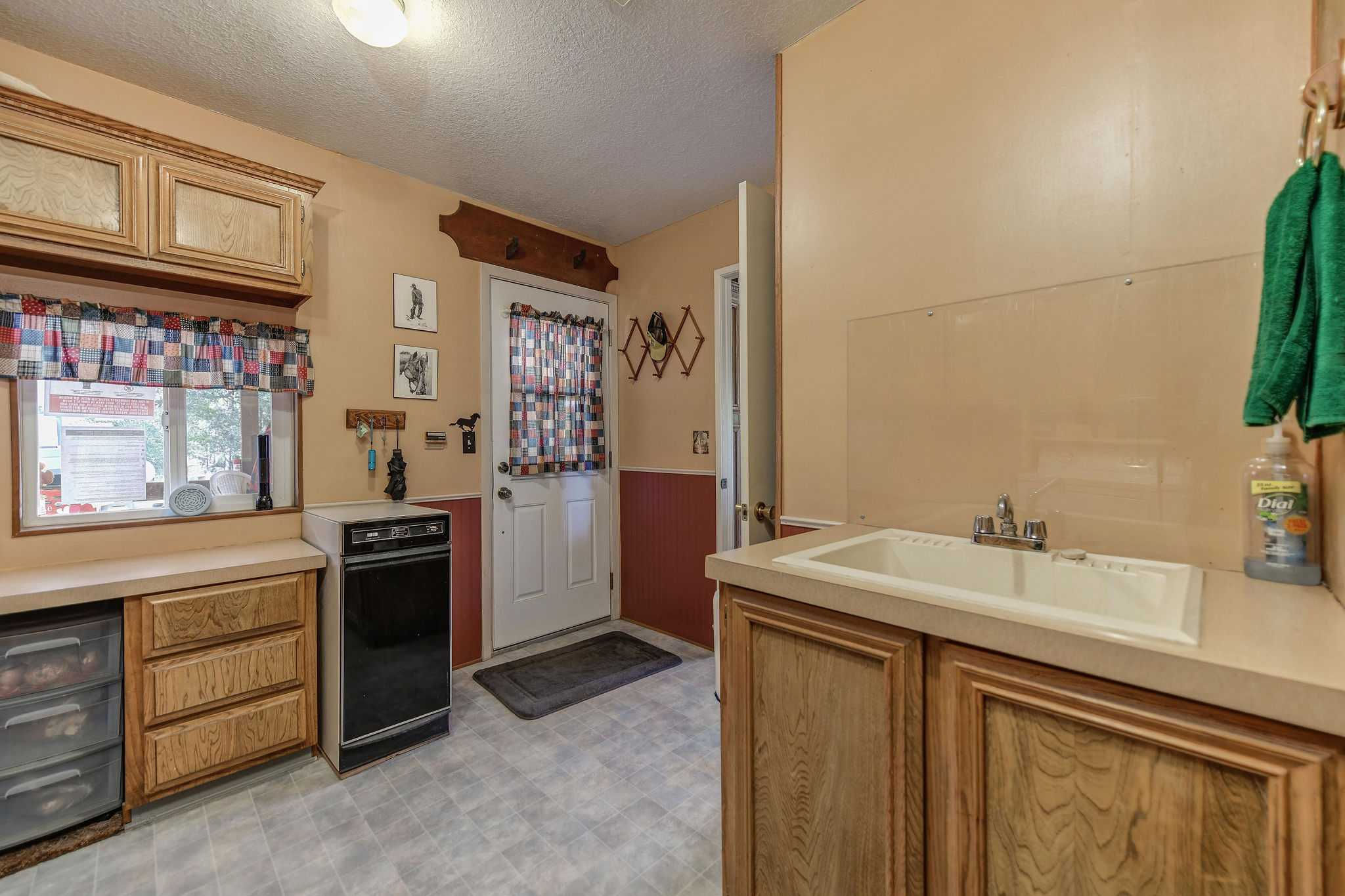 17300 Lueders Ct, Fiddletown, CA 95629 - Thumbnail 5