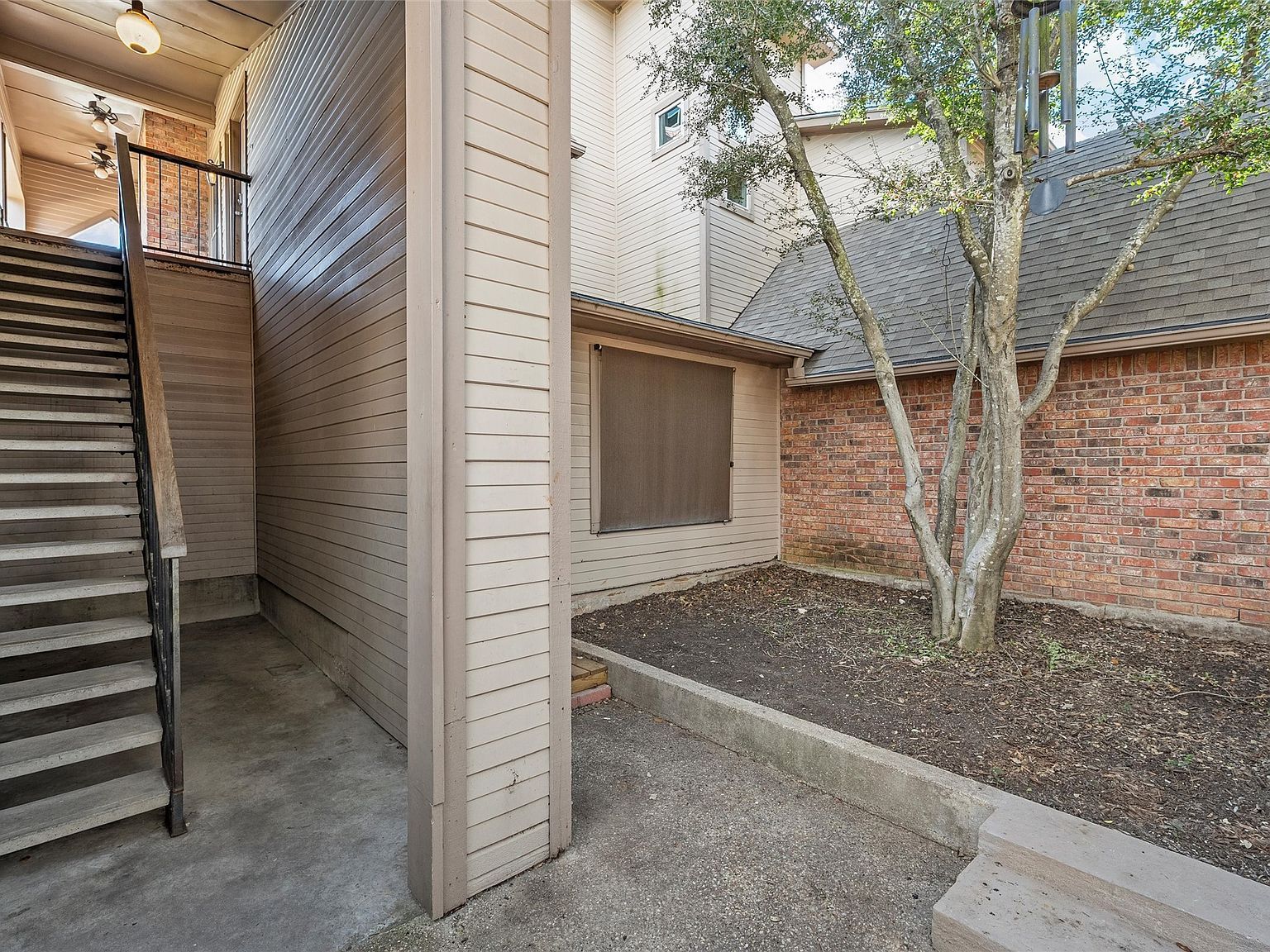 156 Pleasant Grove Ln #5 Woodway, TX 76712 - Thumbnail 4