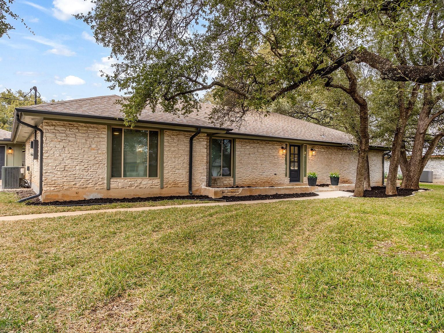 224 Clear Springs Rd Georgetown, TX 78628 - Thumbnail 4