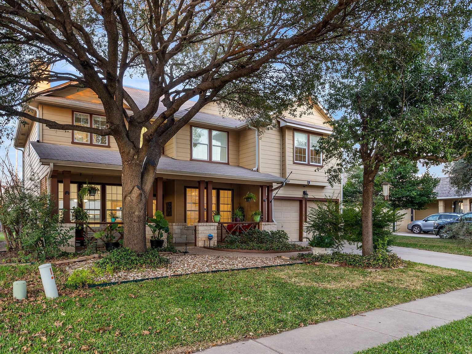 202 Holmstrom St Hutto, TX 78634 - Thumbnail 4