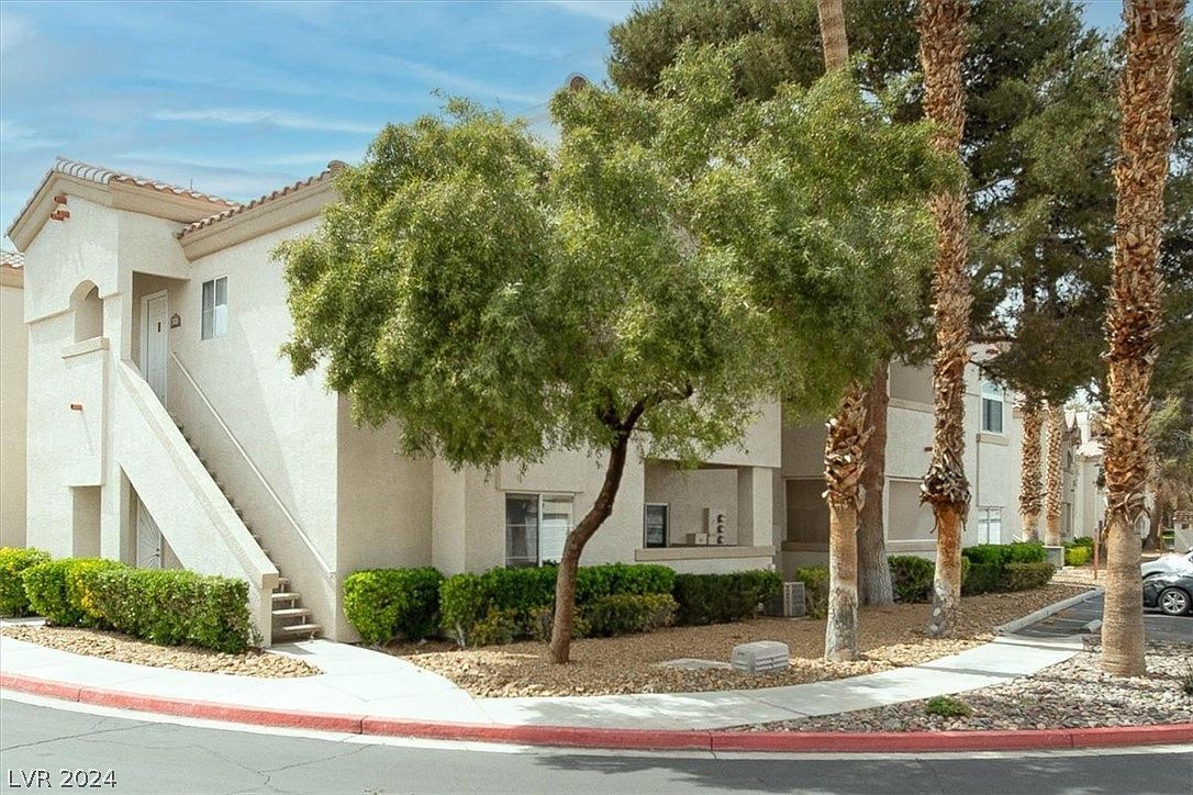 6480 Annie Oakley Dr UNIT 511 Las Vegas, NV 89120 - Thumbnail 4