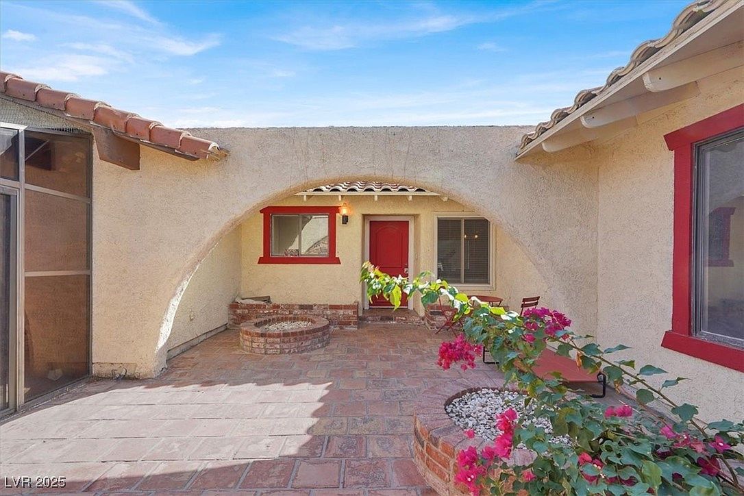 4596 Eureka St Spring Valley, NV 89103 - Thumbnail 4