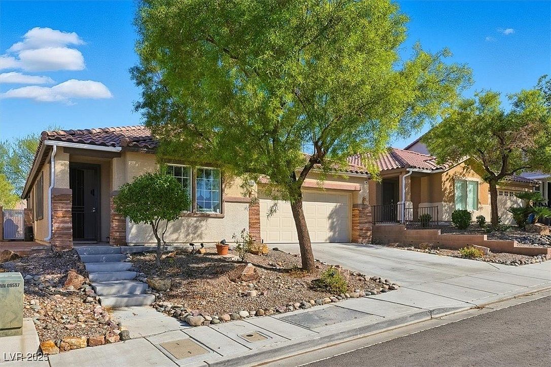 1208 Brockley Cross St Henderson, NV 89002 - Thumbnail 4