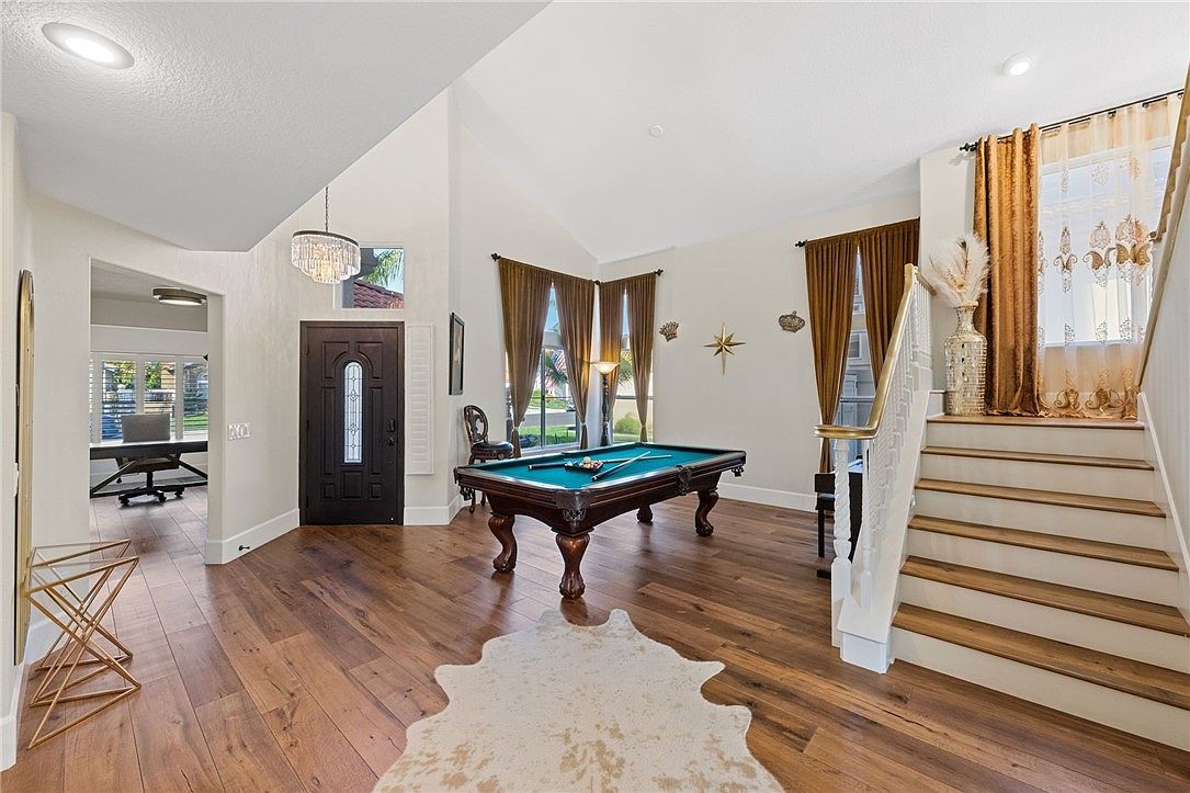 39645 Ridgecrest St Murrieta, CA 92563 - Thumbnail 4