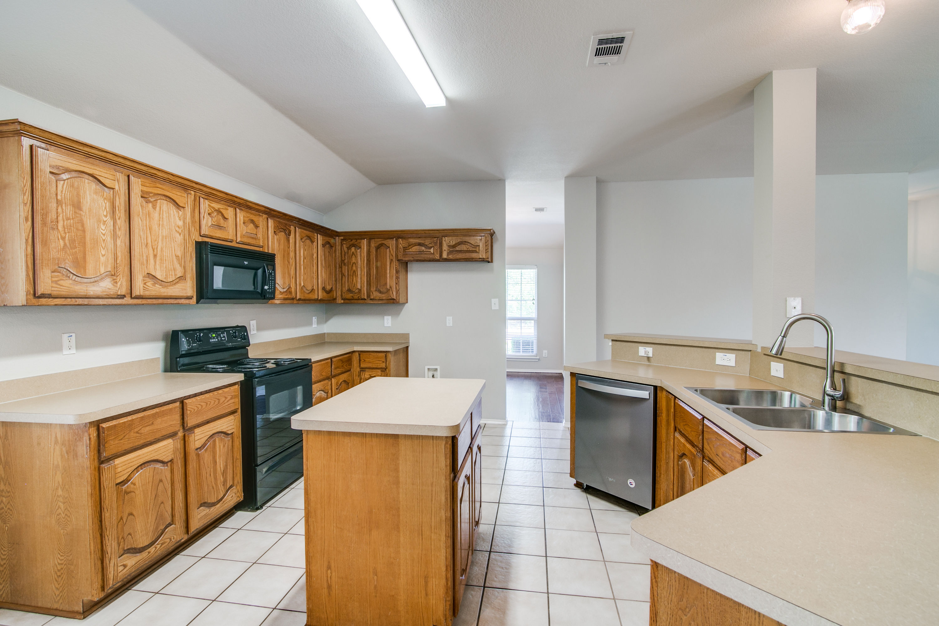 2751 Chalmers Ct, Rockwall, TX, USA, 75032 - Thumbnail 4