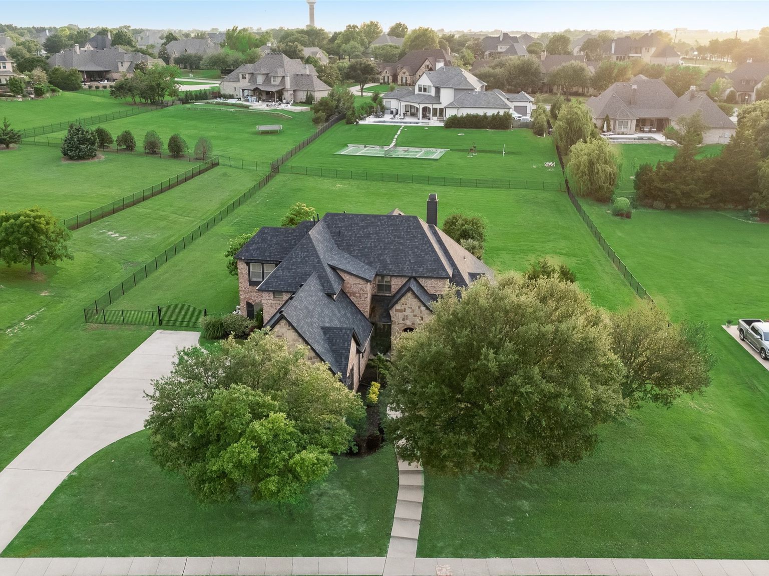 108 Berkshire Ln Rockwall, TX 75032 - Thumbnail 4