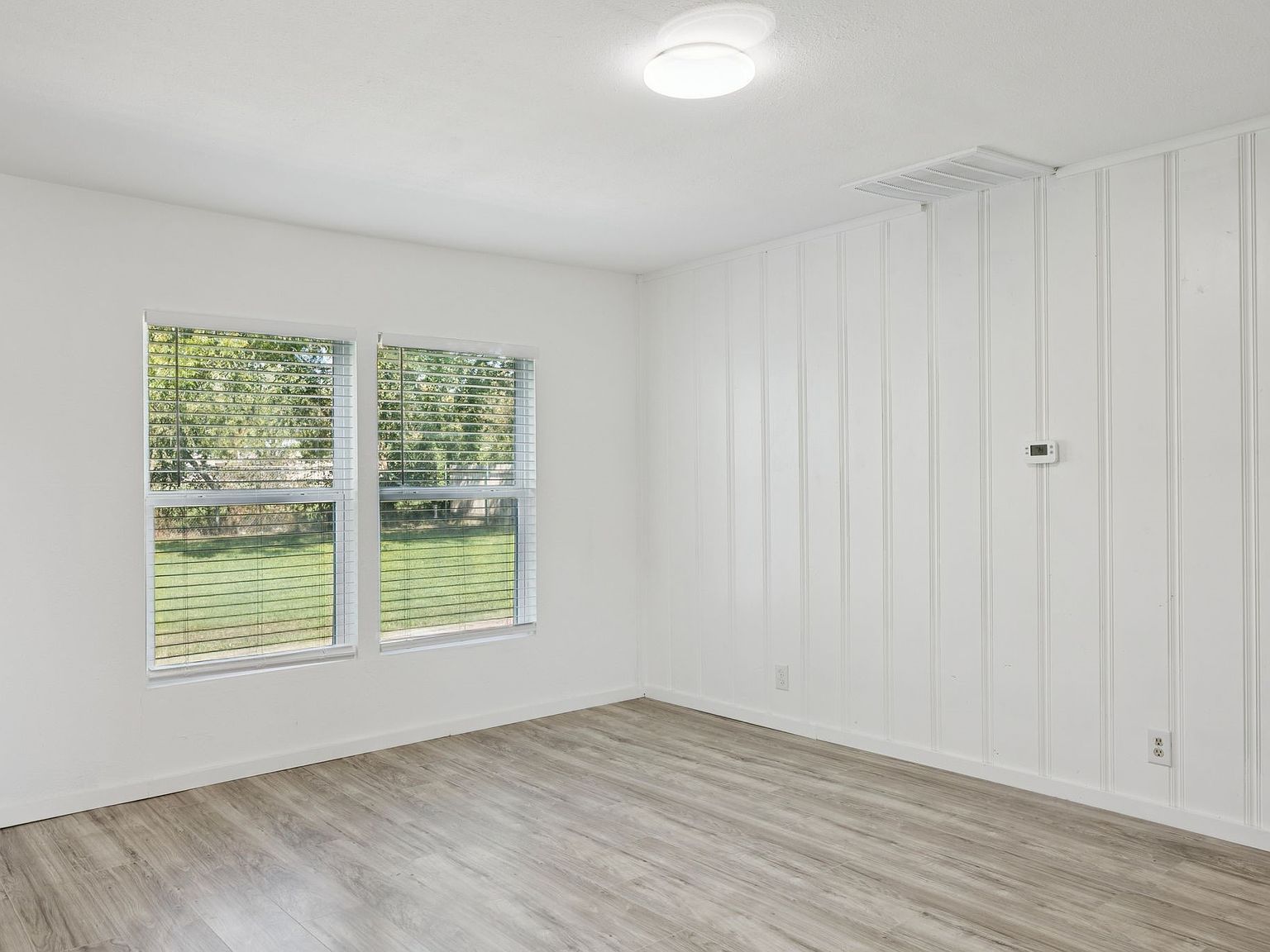 303 N Delphine St Terrell, TX 75160 - Thumbnail 4