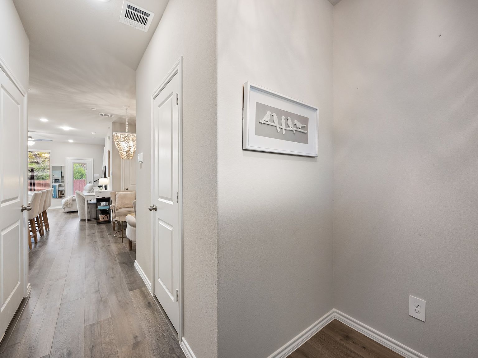 3215 Hampton Dr Richland Hills, TX 76118 - Thumbnail 4