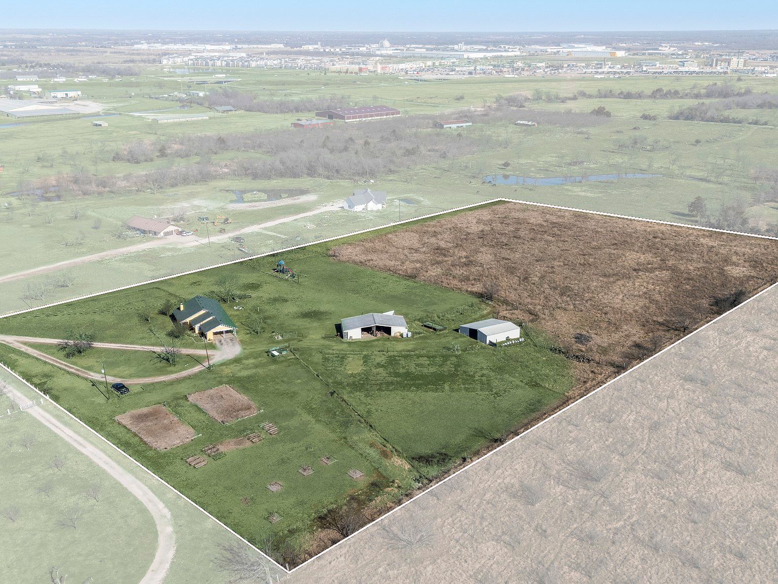 1439 Davis Ln Terrell, TX 75160 - Thumbnail 4