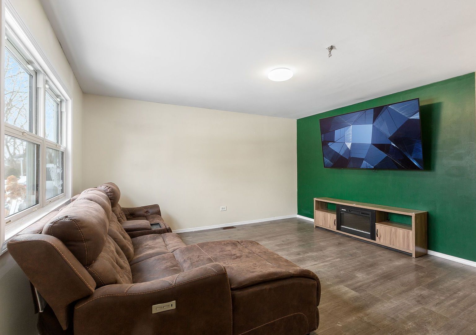 46 N Ridgemoor Ave Mundelein, IL 60060 - Thumbnail 4