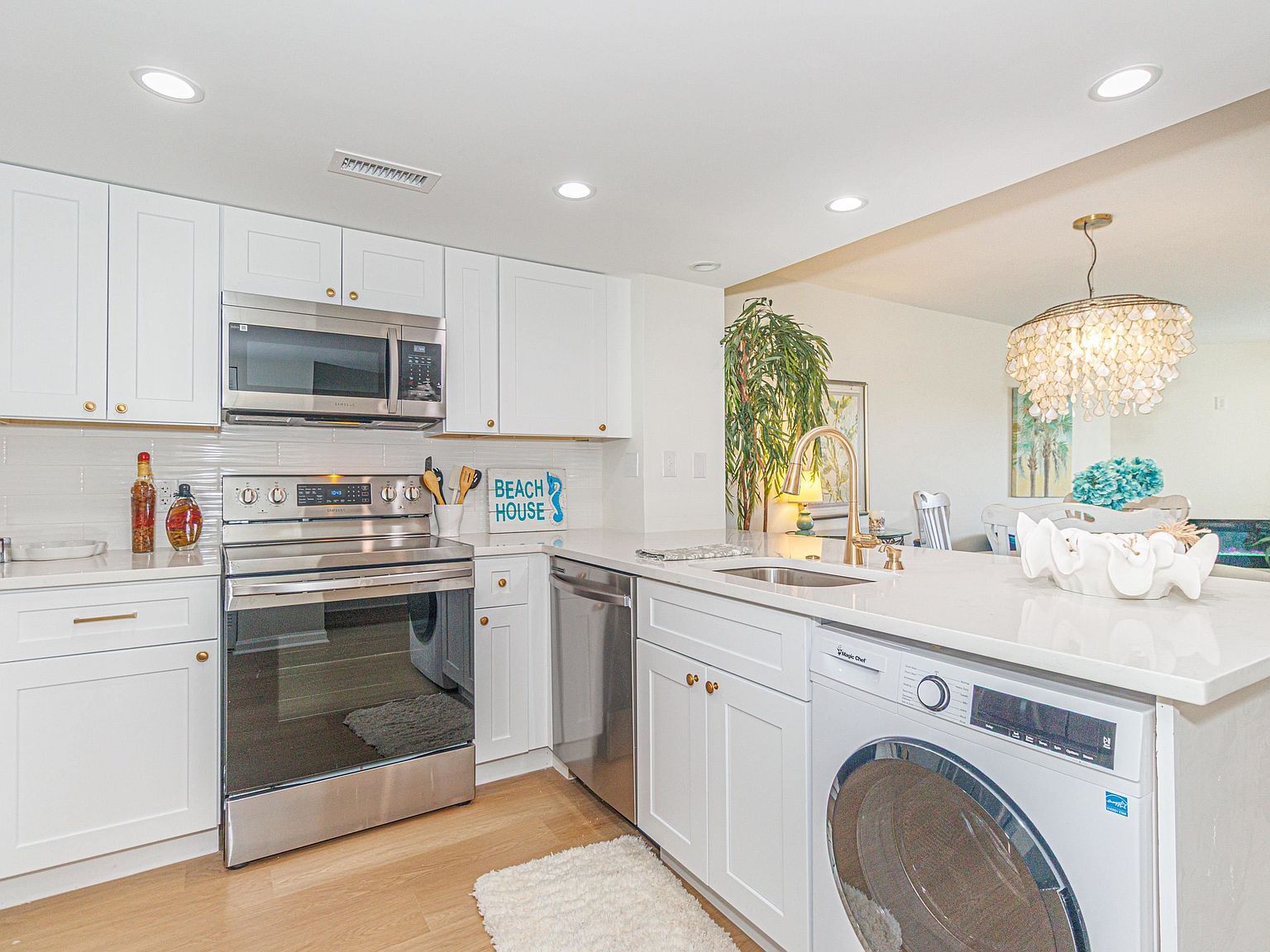 311 69th Ave N APT 302 Myrtle Beach, SC 29572 - Thumbnail 4