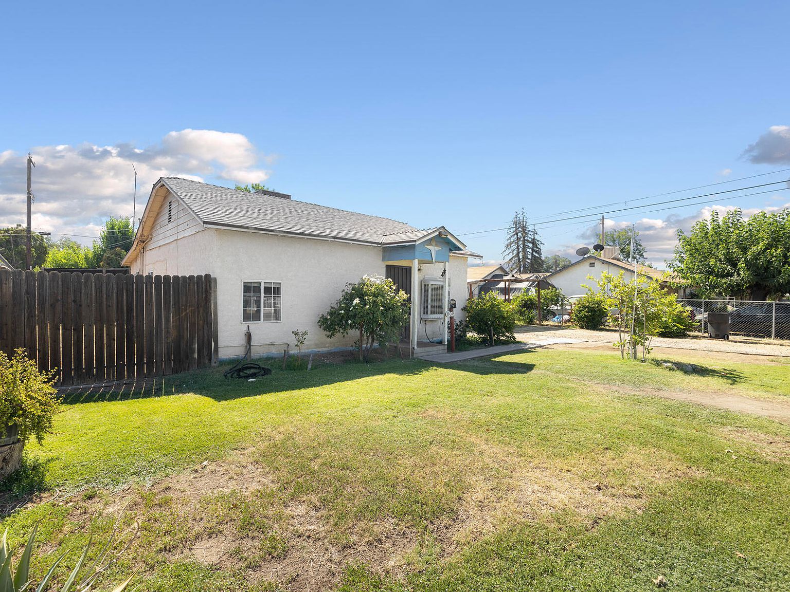 808 N Jacob St Visalia, CA 93291 - Thumbnail 4