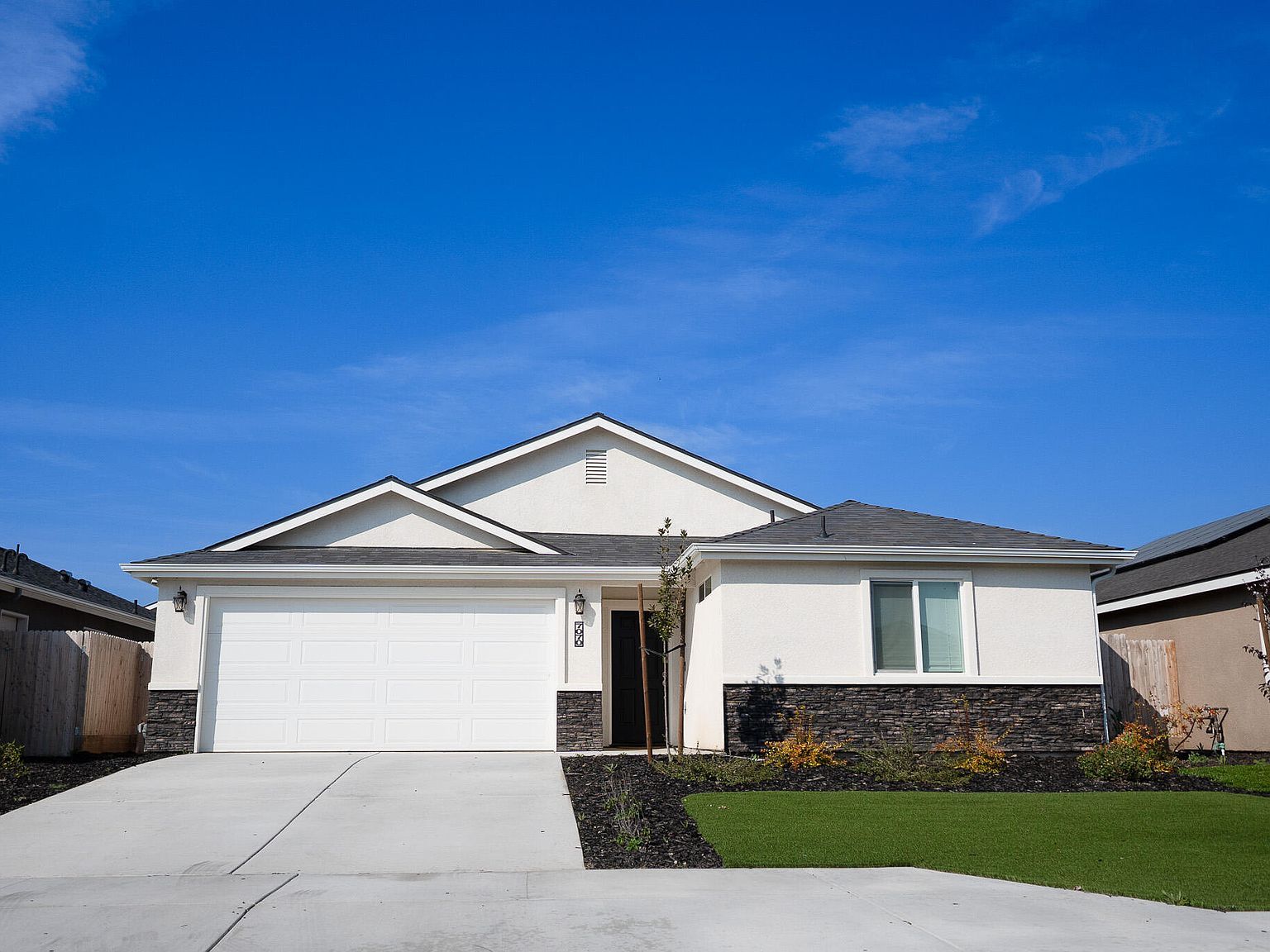 7070 Elm St Visalia, CA 93291 - Thumbnail 4