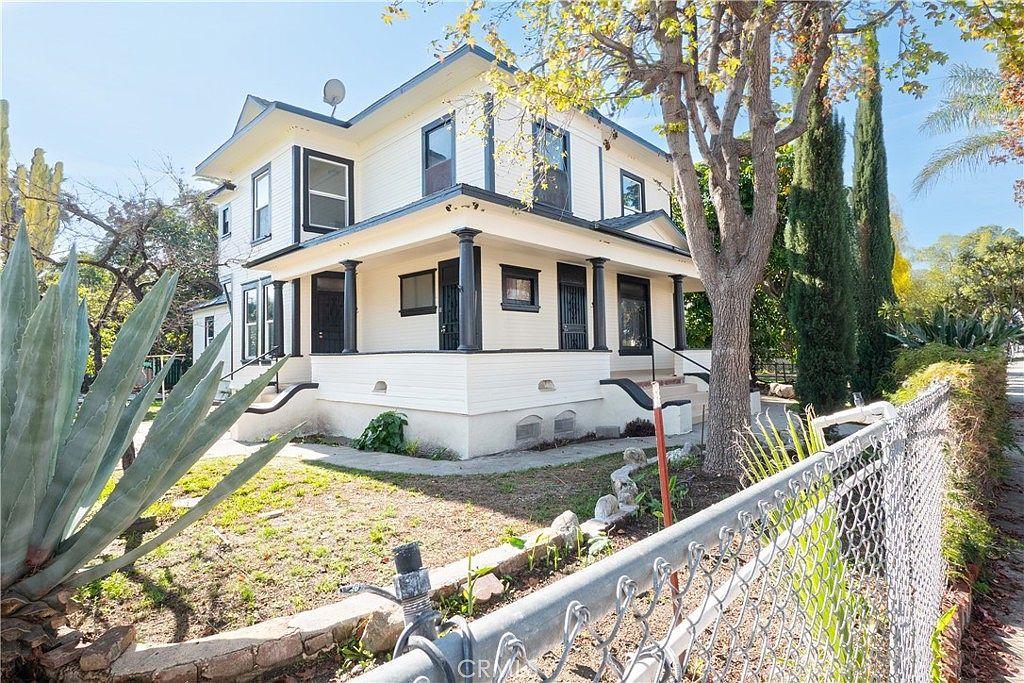 724 W 2nd St Pomona, CA 91766 - Thumbnail 4