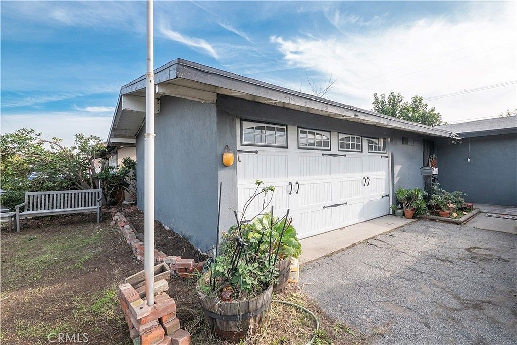 1114 E Lemon Ave Glendora, CA 91741 - Thumbnail 4