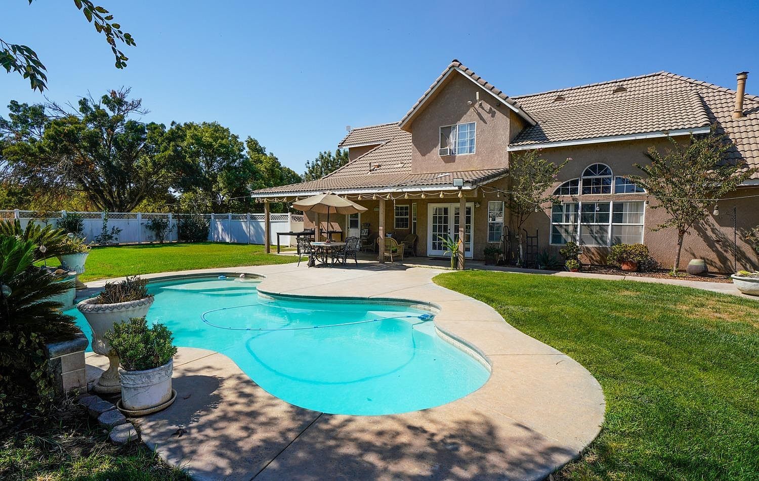 19360 Maple Ave Laton, CA 93242 - Thumbnail 4