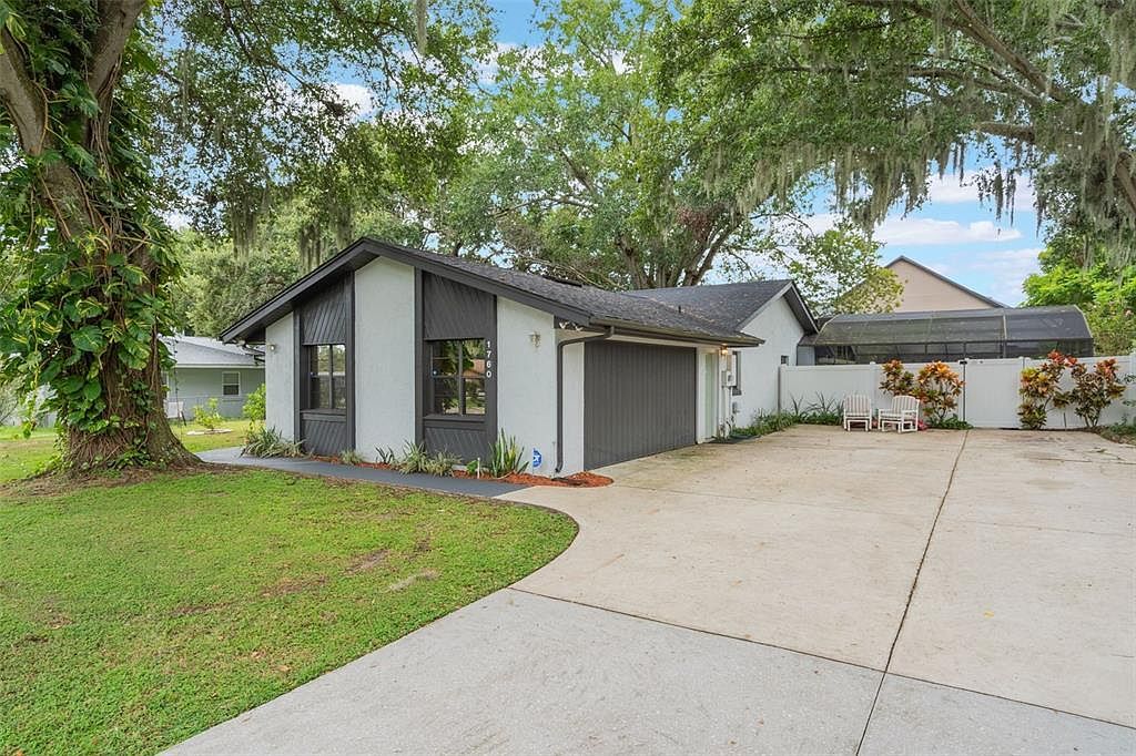 1760 12th St Clermont, FL 34711 - Thumbnail 4