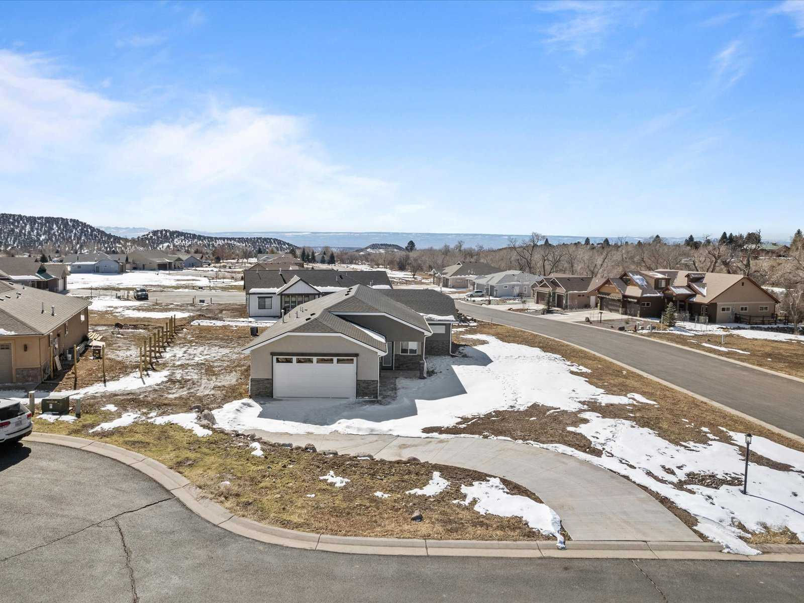 305 Southeast Sandstone Court, Cedaredge, CO, USA, 81413 - Thumbnail 4