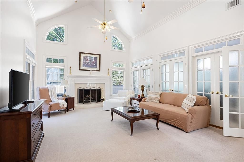 5200 Old Mountain Ct Powder Springs, GA 30127 - Thumbnail 4