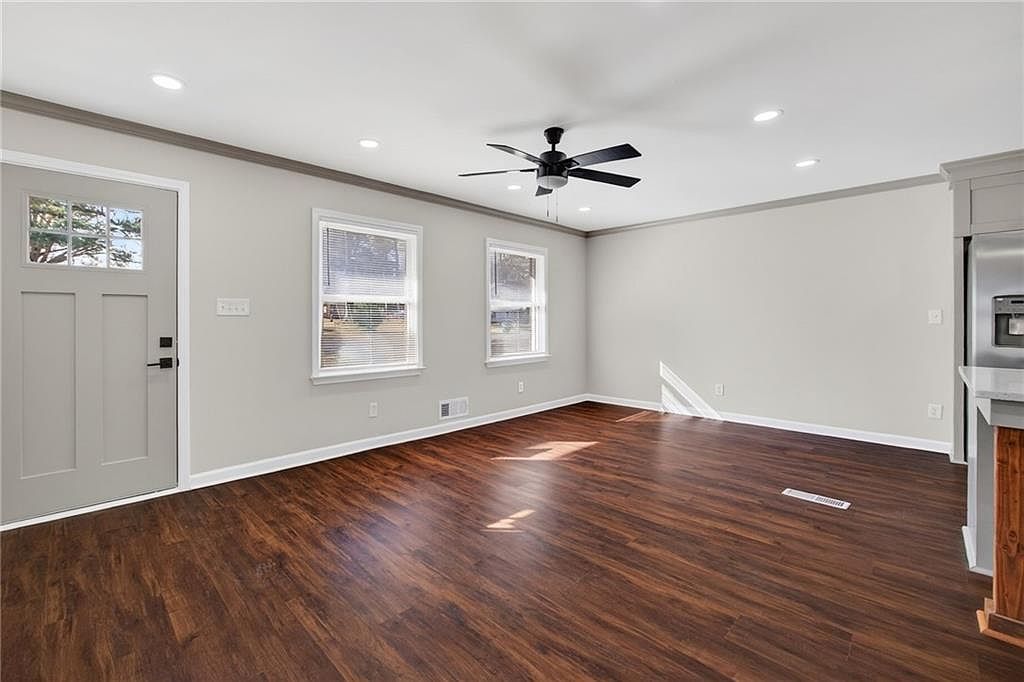 6050 Randy Ln Ellenwood, GA 30294 - Thumbnail 4