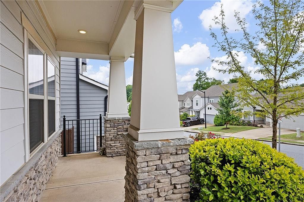 103 Grove View Rd Woodstock, GA 30189 - Thumbnail 4