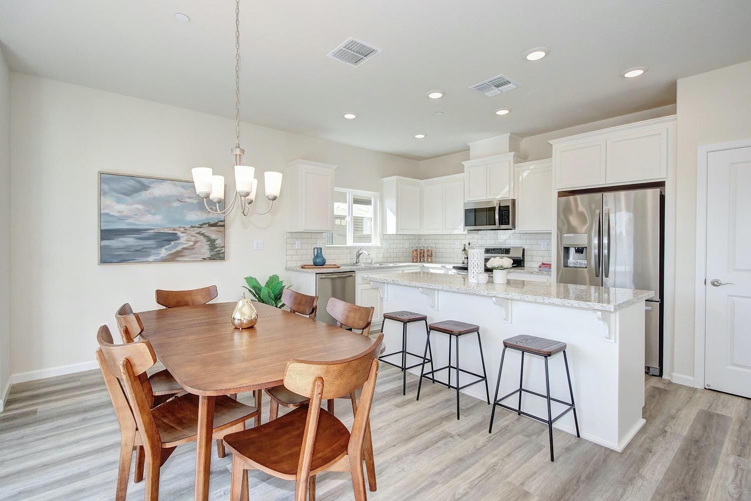 1352 River Run Cir Ione, CA 95640 - Thumbnail 4