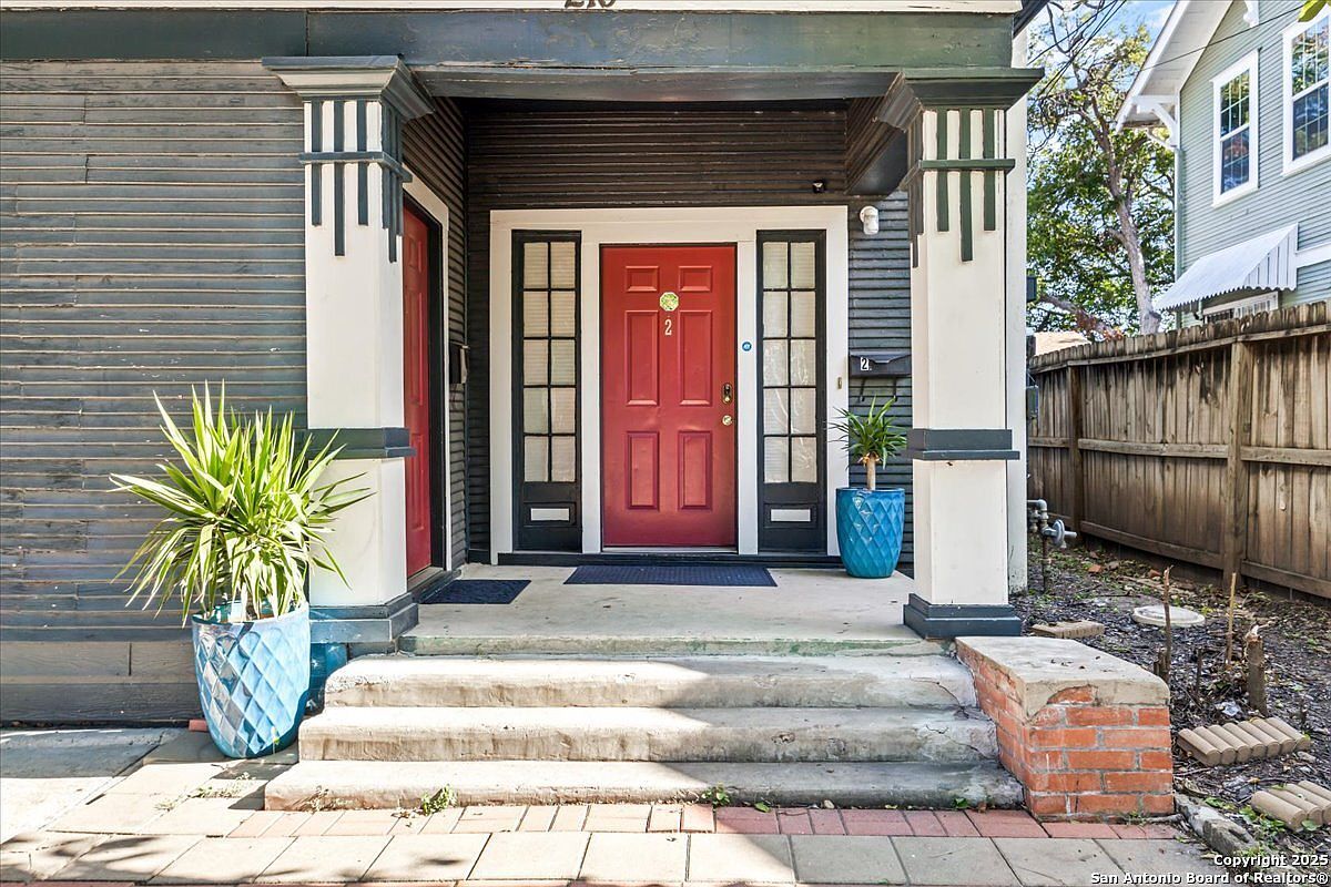 210 Wilkens Ave San Antonio, TX 78210 - Thumbnail 4
