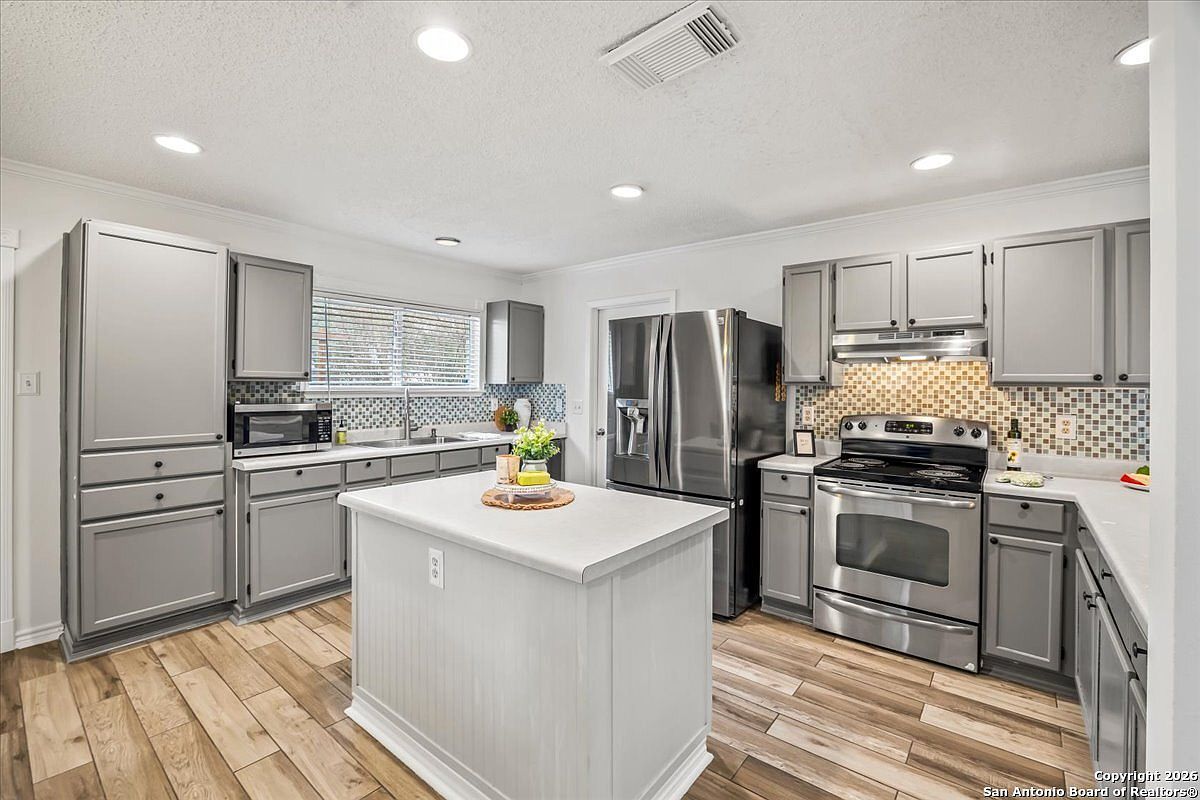 4971 Watering Trail Dr San Antonio, TX 78247 - Thumbnail 4