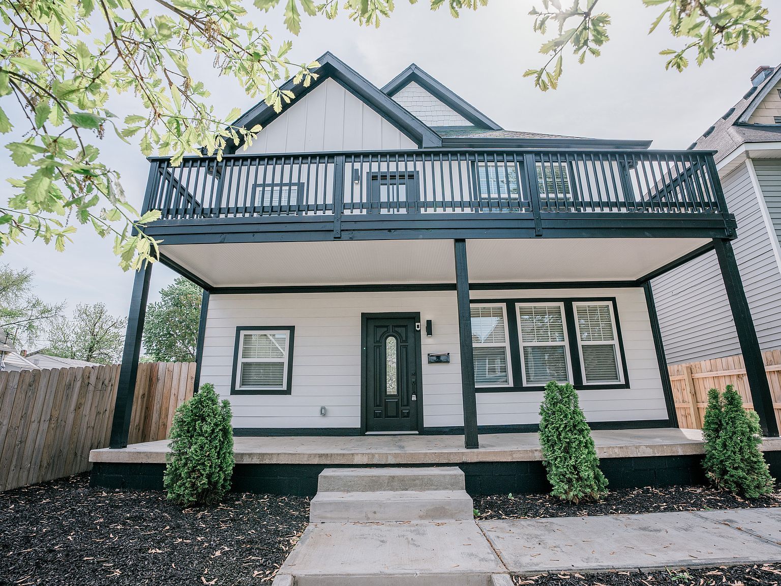 221 Eastern Ave Indianapolis, IN 46201 - Thumbnail 4