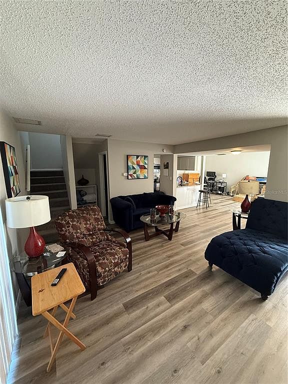 1147 Longfellow Rd #157C Sarasota, FL 34243 - Thumbnail 4