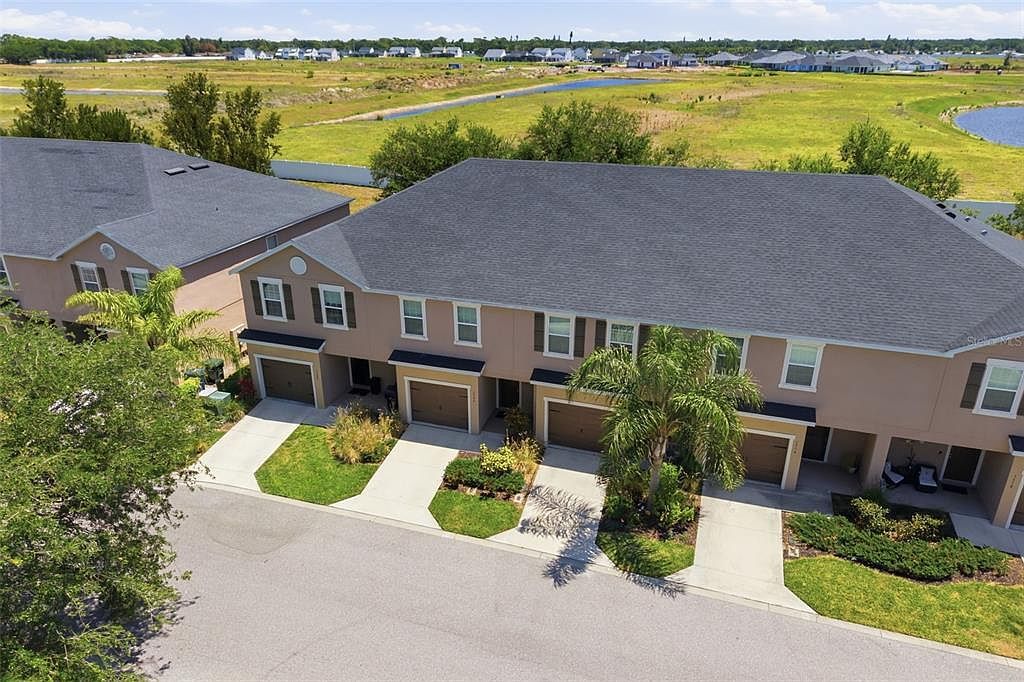 1306 Grantham Dr Sarasota, FL 34234 - Thumbnail 4