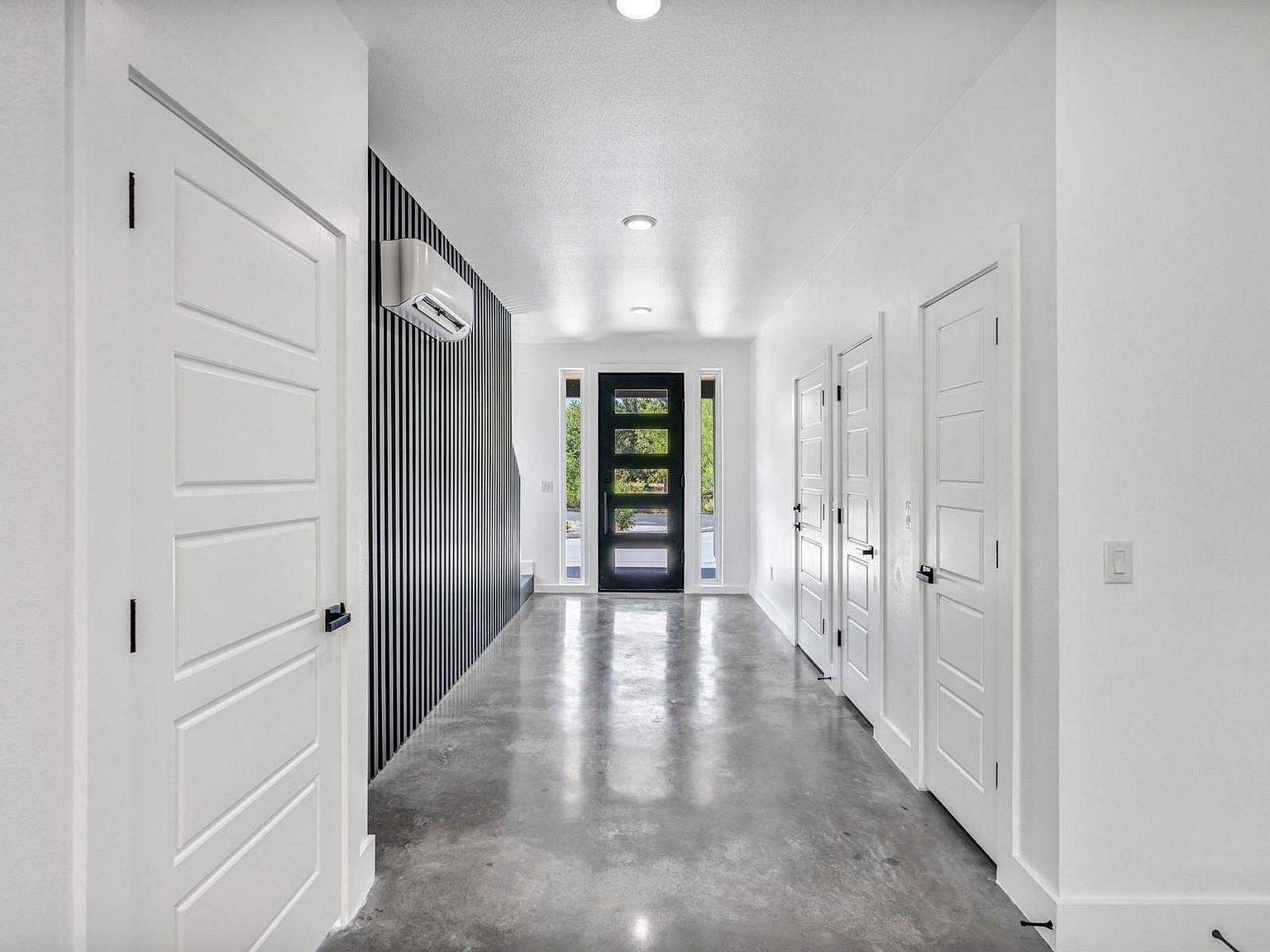 1006 E Marble St #B Burnet, TX 78611 - Thumbnail 4