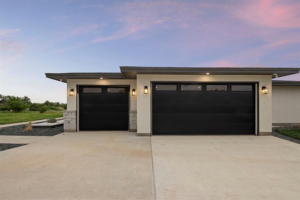 368 Indian Rdg Round Mountain, TX 78663 - Thumbnail 4