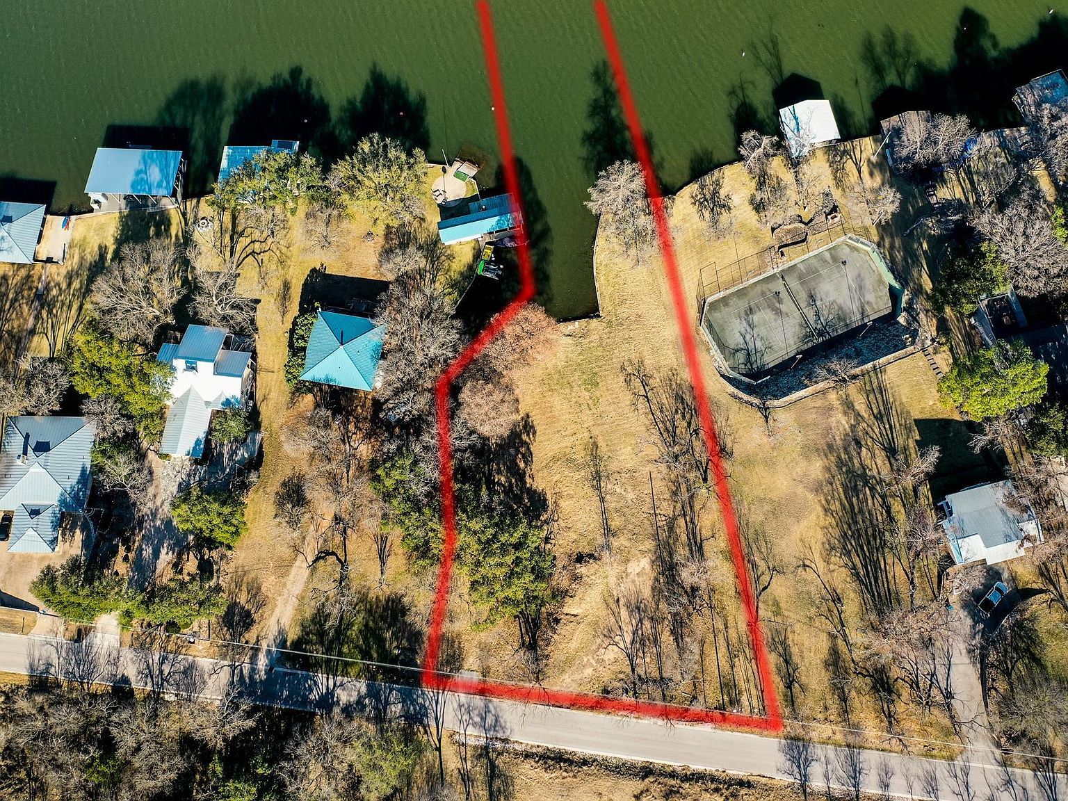 2908-2910 Pack Saddle Dr Horseshoe Bay, TX 78657 - Thumbnail 4