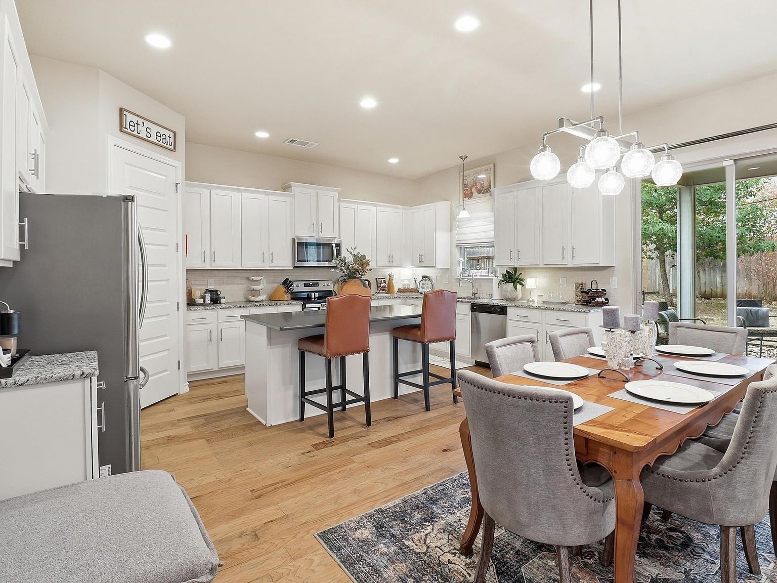 103 Kings Way Cottonwood Shores, TX 78657 - Thumbnail 4