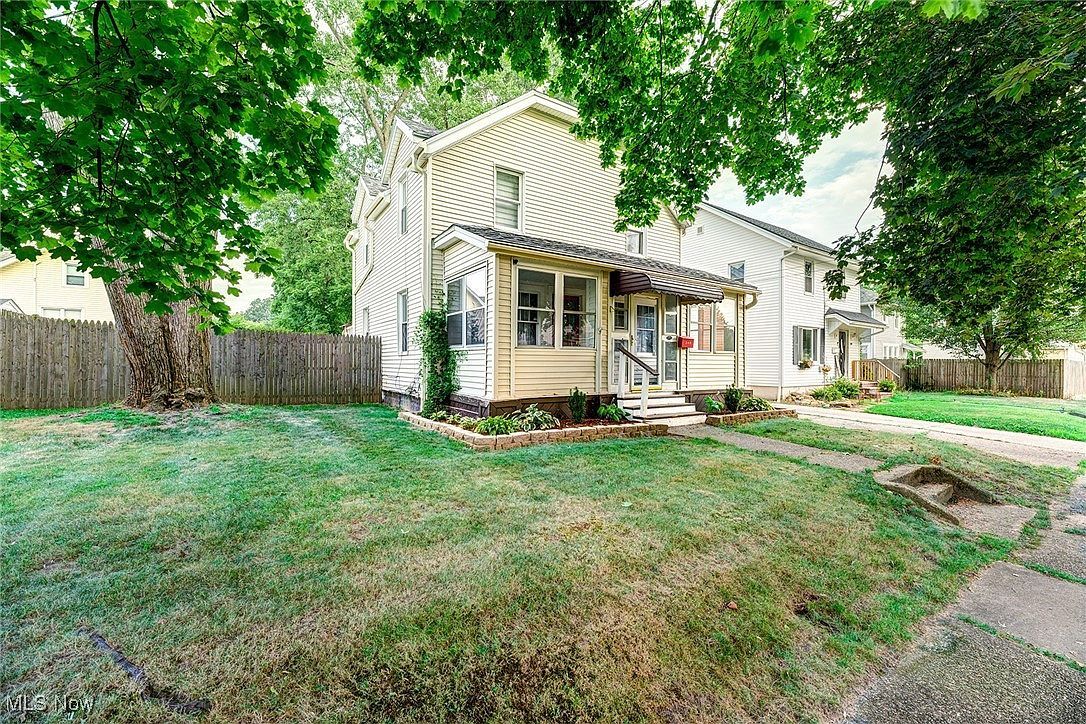 248 Malacca St Akron, OH 44305 - Thumbnail 4