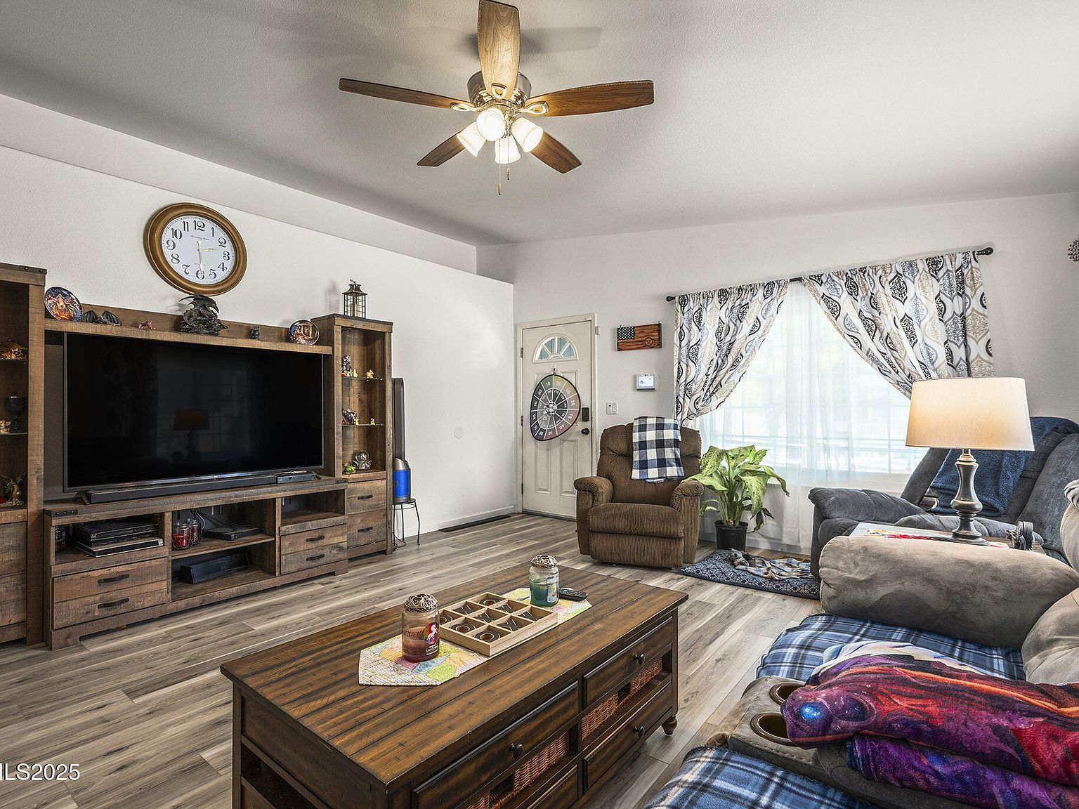 18260 Alderwood Ct Reno, NV 89508 - Thumbnail 4