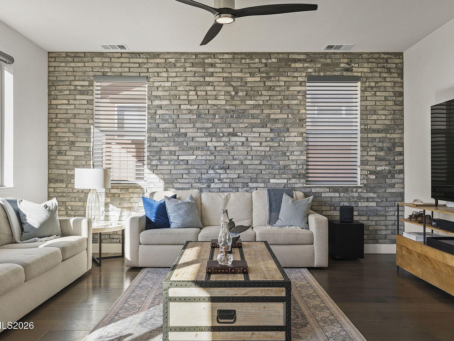 9769 Belville Dr Reno, NV 89521 - Thumbnail 4