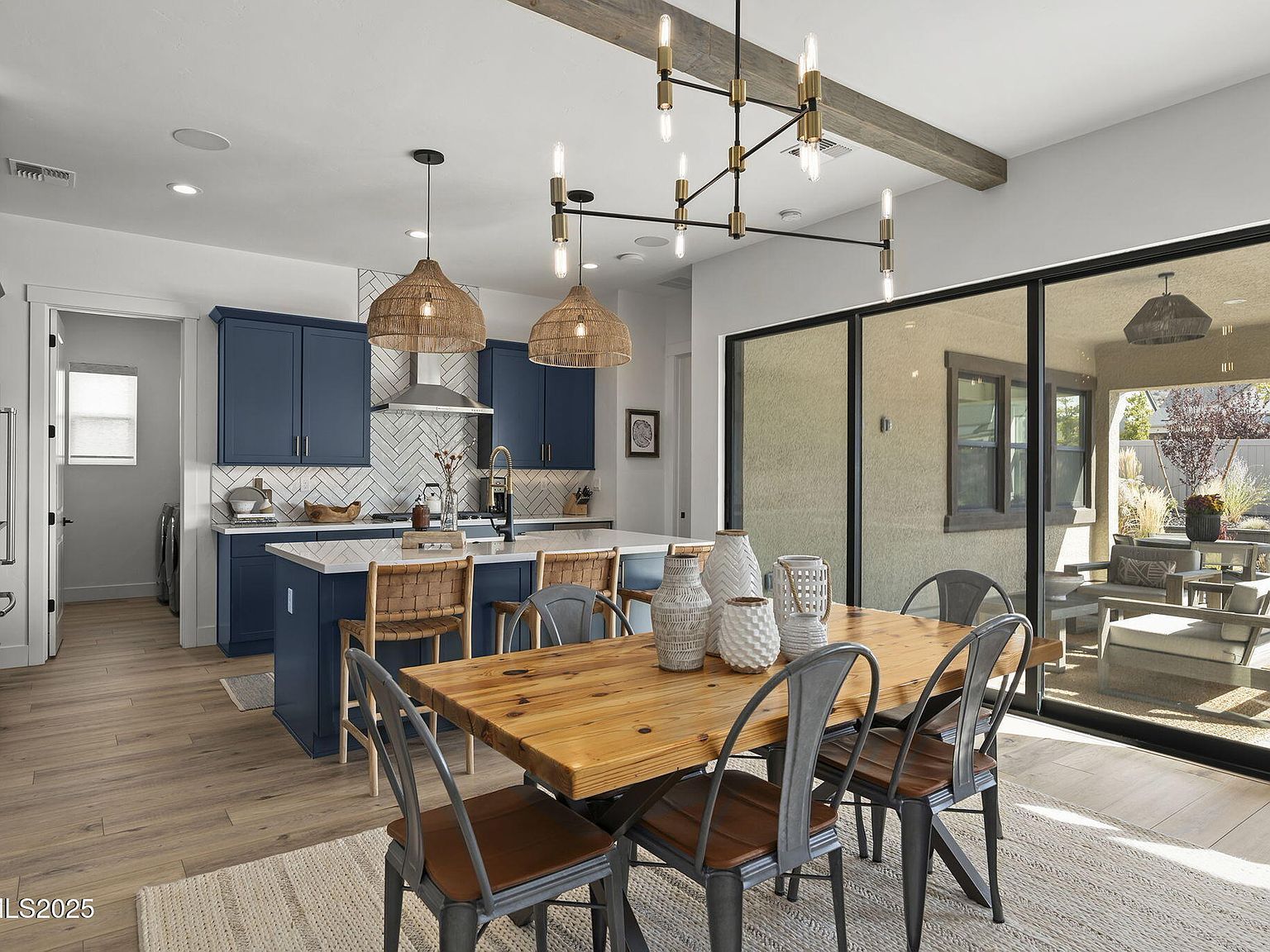 2712 Copper Flats Dr Reno, NV 89521 - Thumbnail 4