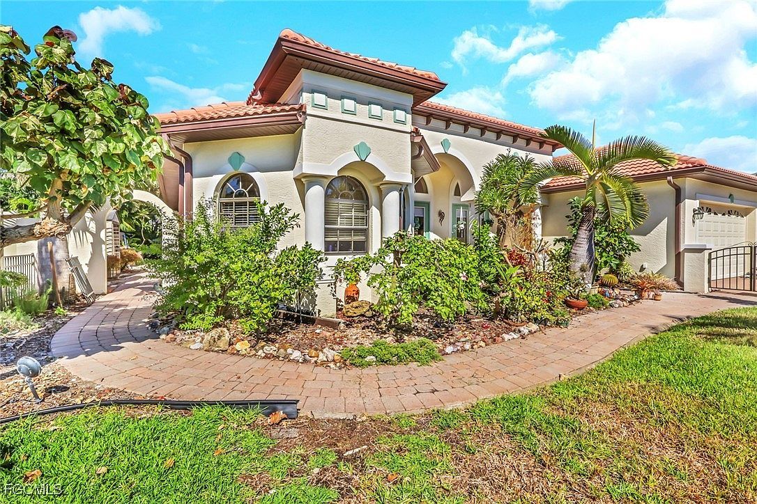 2805 SW 45th St Cape Coral, FL 33914 - Thumbnail 4