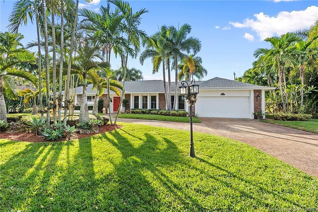 8 Bell Ln Palm Springs, FL 33406 - Thumbnail 4